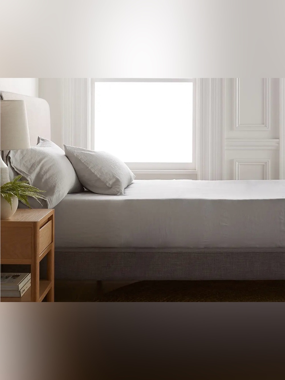 NWOT Quince European Linen 3 Pc Fitted Sheet Set, Queen (Light Gray)
